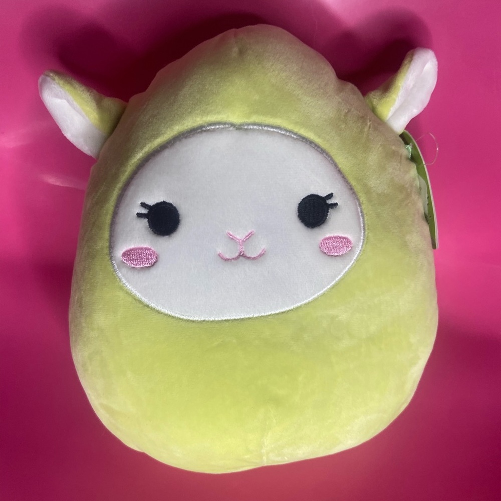 8” Addison Squishmallow